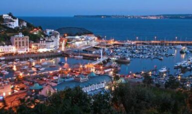 Torquay Debit Card Car Hire