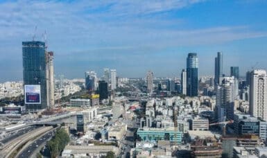 Car Hire Wiith A Debit Card At Tel Aviv Airport