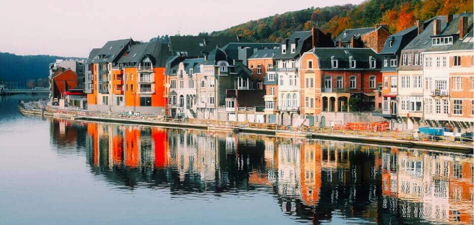 Debit card car hire in Belgium