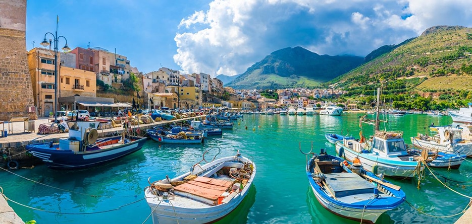 Discovering Sicily