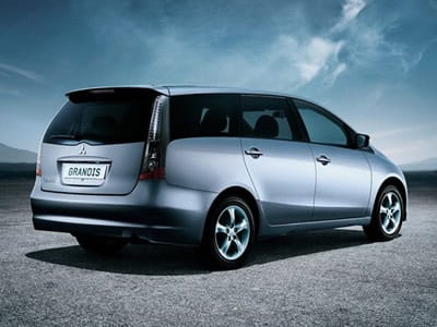 Mitsubishi Grandis